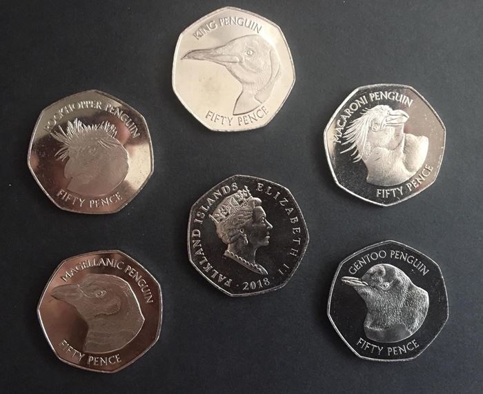2018 Circulated 5 Coin Falkland Islands Penguin Set